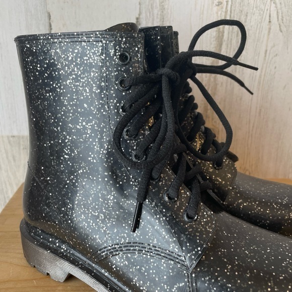 Sam Edelman Circus Translucent Black Glitter Quinn Rubber Combat Boots Size: 7 - Picture 8 of 15